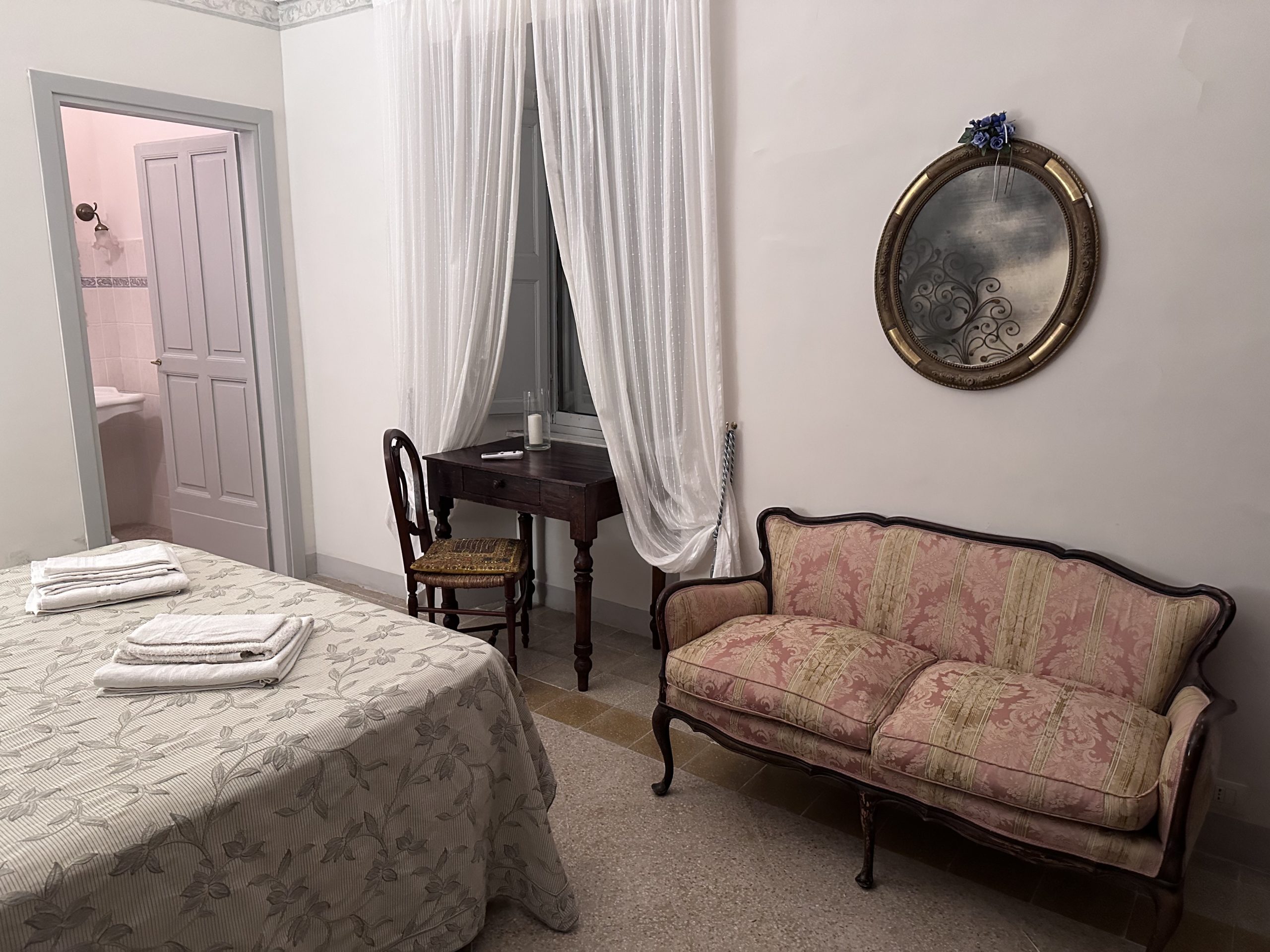 Villa bedroom
